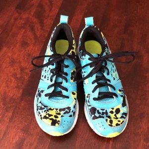 Reebok Fit Frame True Traction tennis shoes